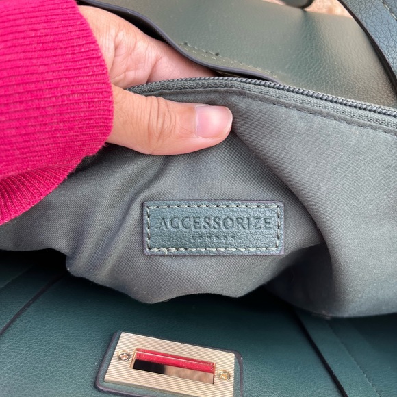 Accessorize Forest Green Handbag / Accessorize Tote Bag - Picture 4 of 6